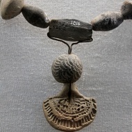 Indus Valley artisans at Lothal produced beads of various shapes and sizes ranging from less than a millimetre in diameter to 5 centimetres in length. Some were tipped with gold while some were etched with line decoration to be strung together into necklaces with pendants.
